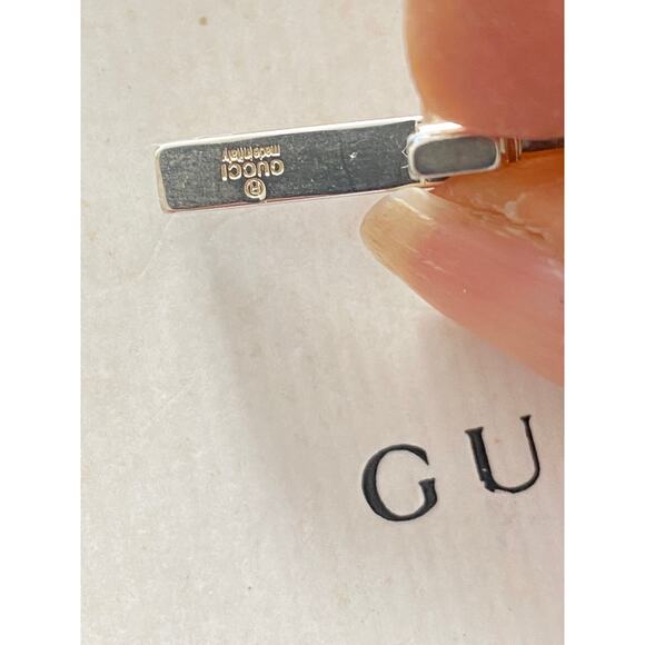 Authentic Gucci Sterling Silver Cross Pendant Necklace 18" - Picture 4 of 8